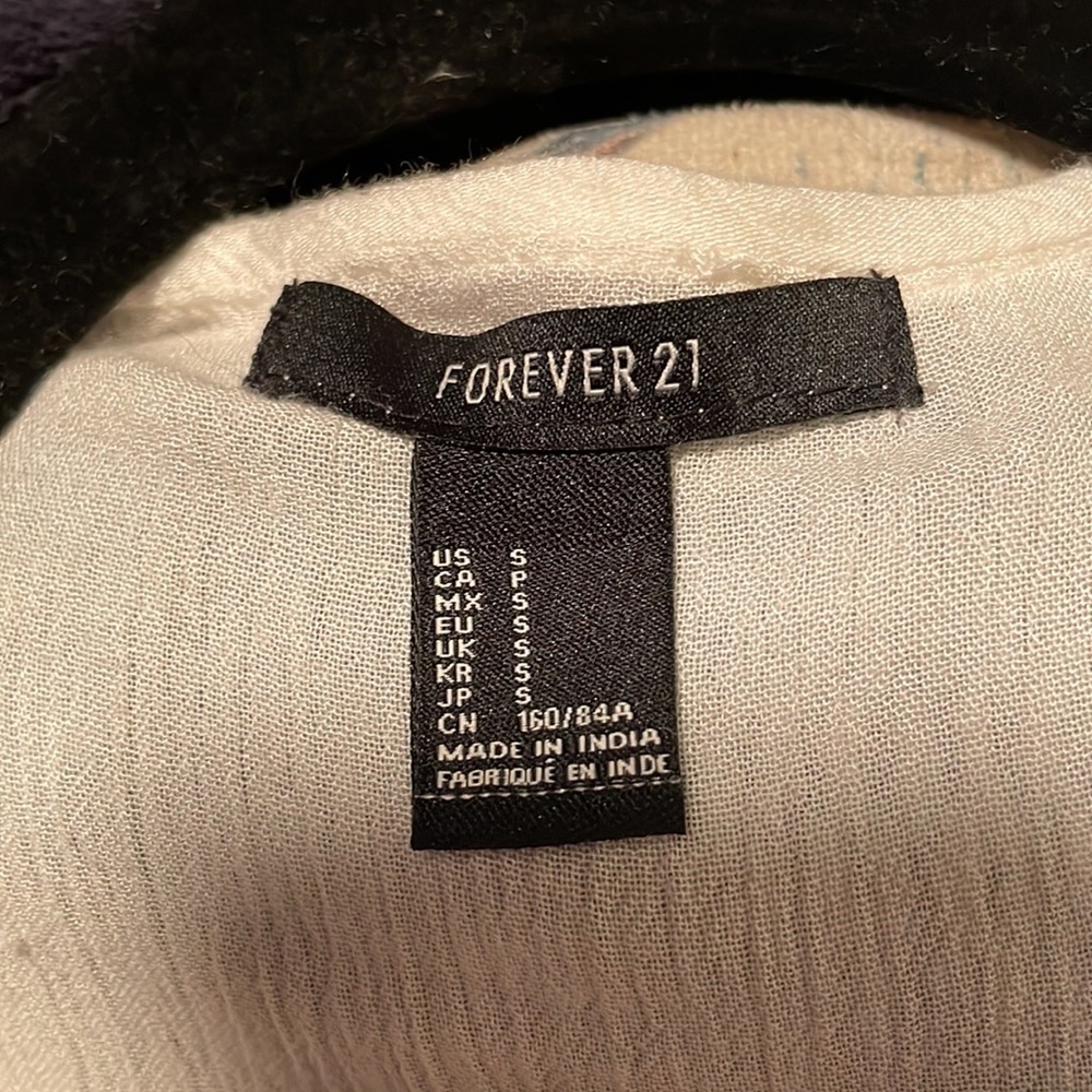 Forever 21 rayon embroidered dress - Picture 5 of 7